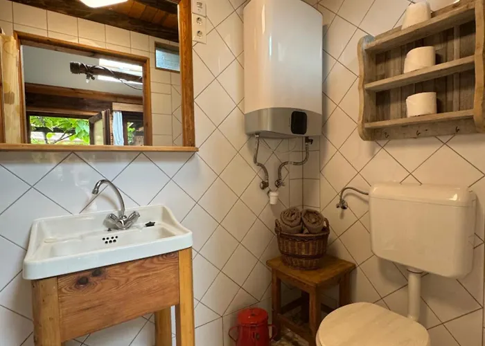 Pajta アパート エゲル